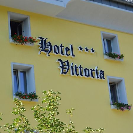 Hotel Vittoria Фолгария Екстериор снимка
